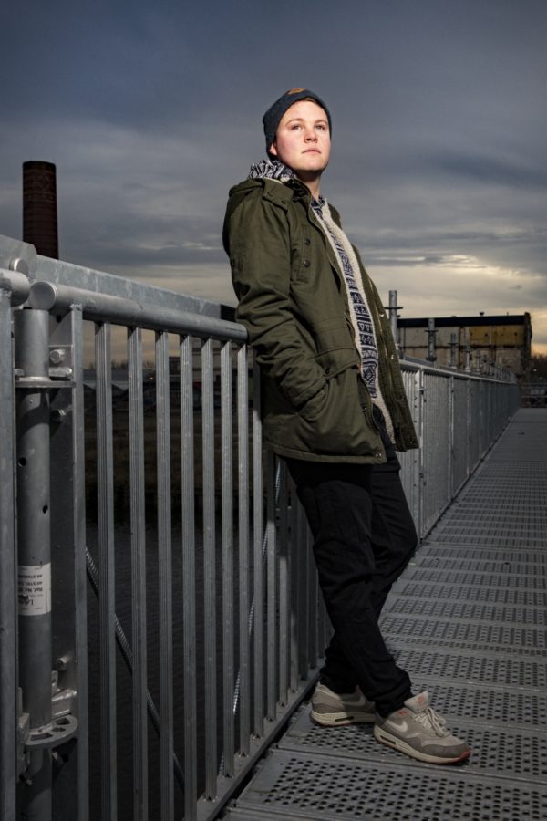 Groningen 20161208. Jordi Meijerink aka Jolar Drim, techno muzikant, op de achtergrond de oude suikerunie. foto: Pepijn van den Broeke