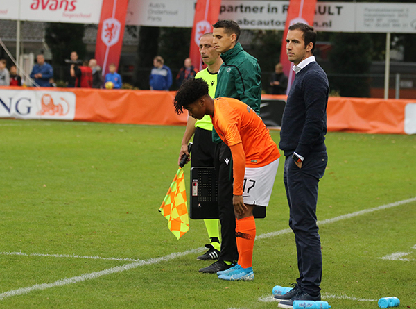 Mischa Visser zet z'n geheime wapen in bij Oranje onder 17